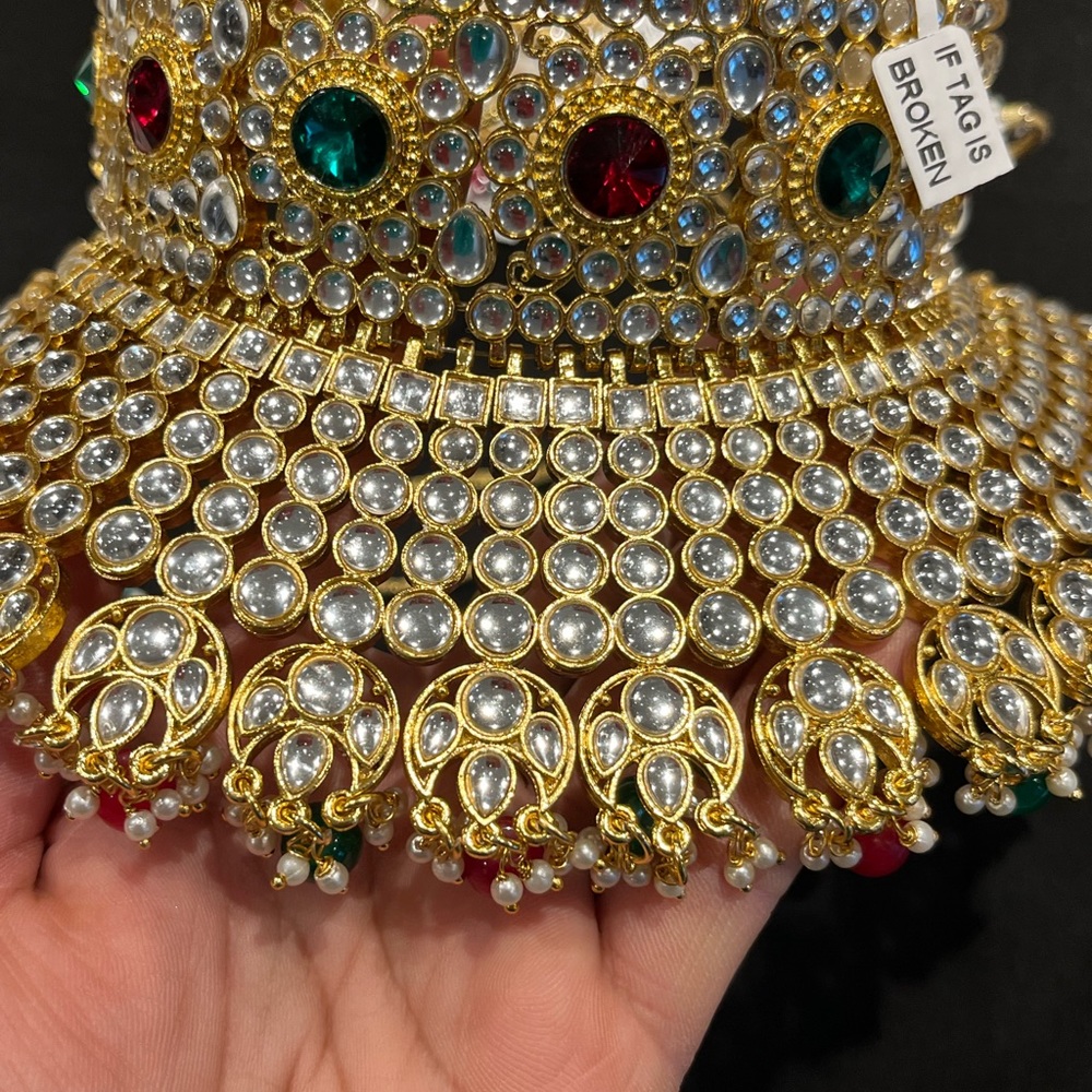 Indian jewelry set